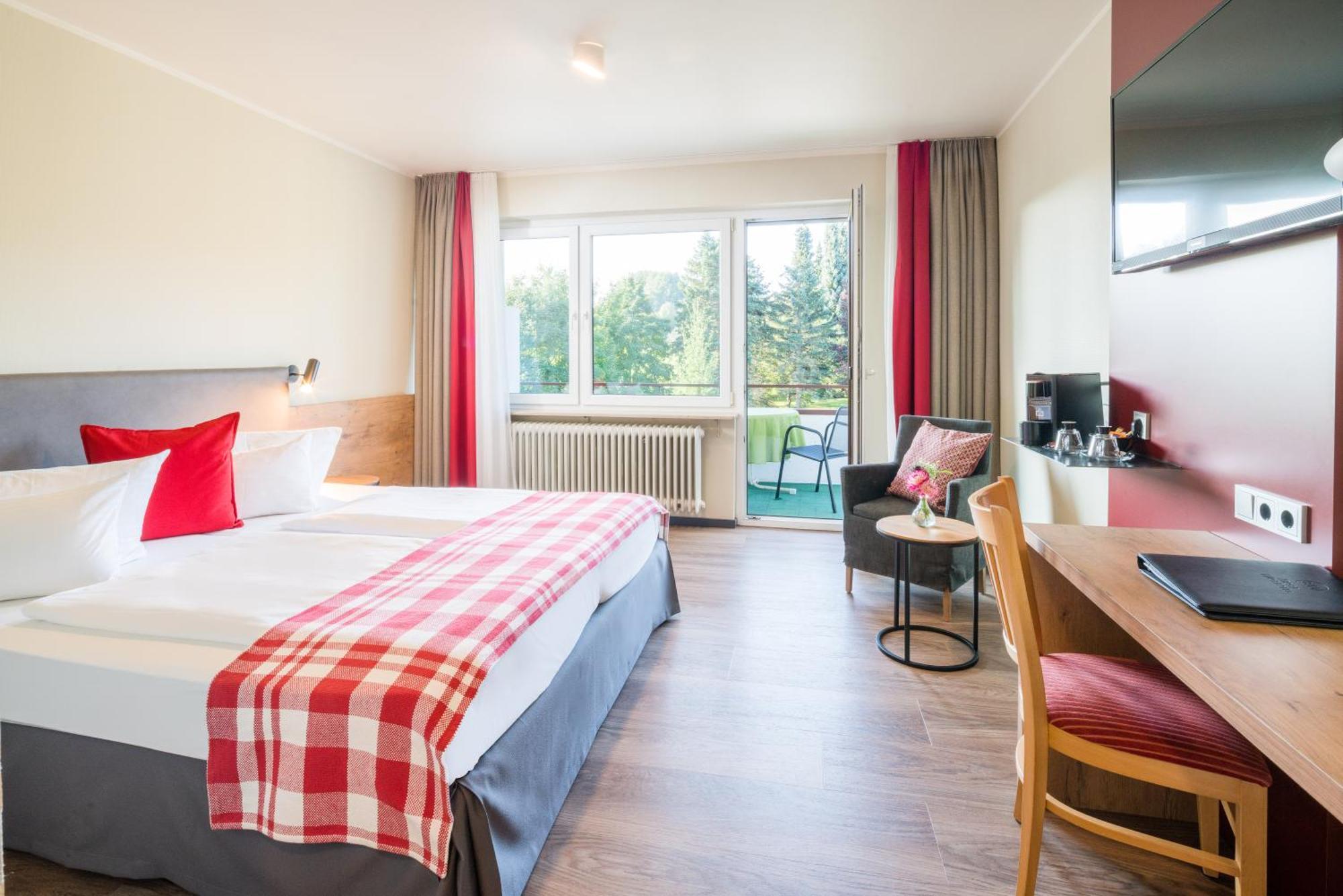 Best Western Hotel Brunnenhof Weibersbrunn Exterior foto